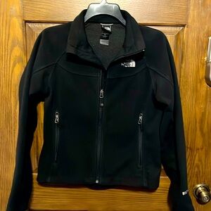 Ladies Windwall North Face jacket. Size S.